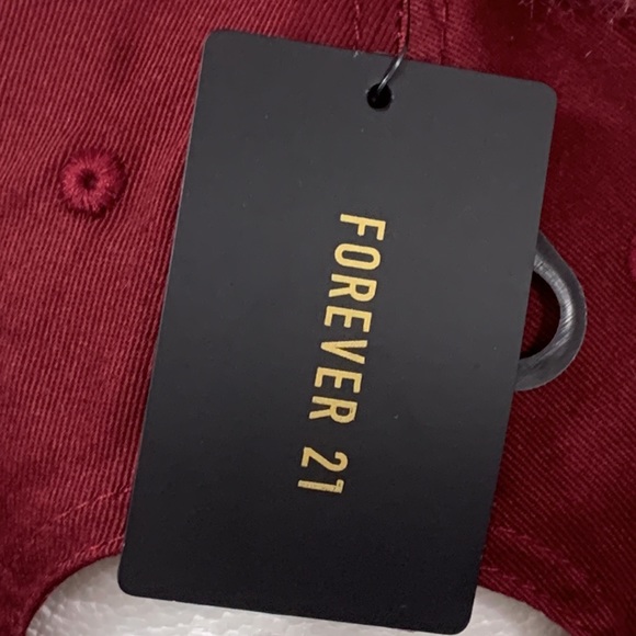 Forever 21 Pompom Baseball Hat Women's OS Burgundy Faux Fur Adjustable Strapback - Picture 8 of 14